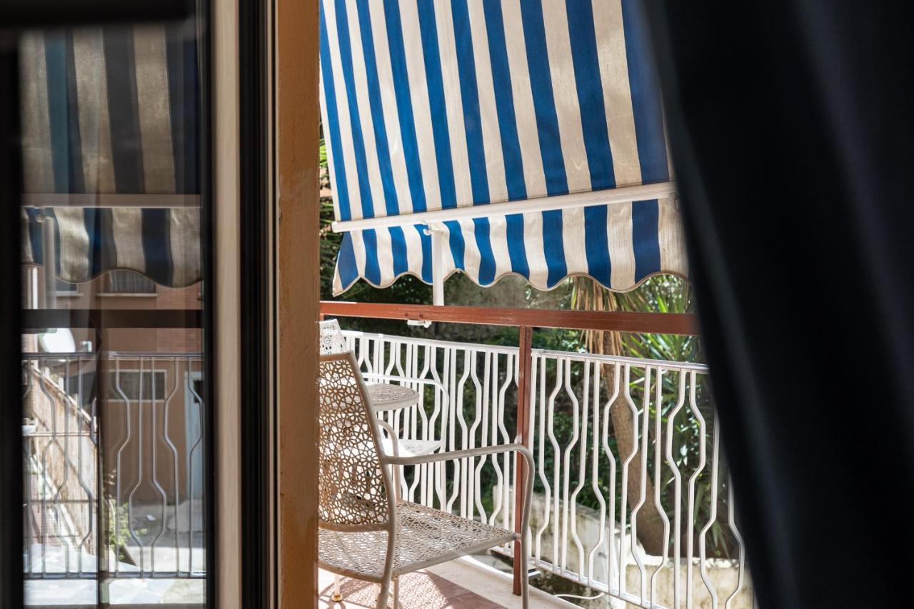 B&B Sapore Di Mare Nel Blu กาเอตา ภายนอก รูปภาพ
