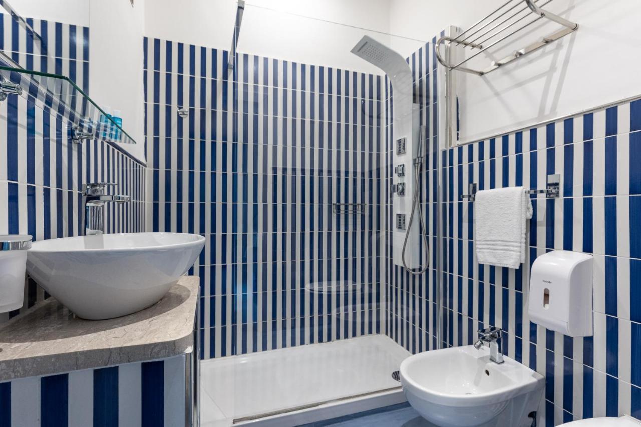 B&B Sapore Di Mare Nel Blu กาเอตา ภายนอก รูปภาพ